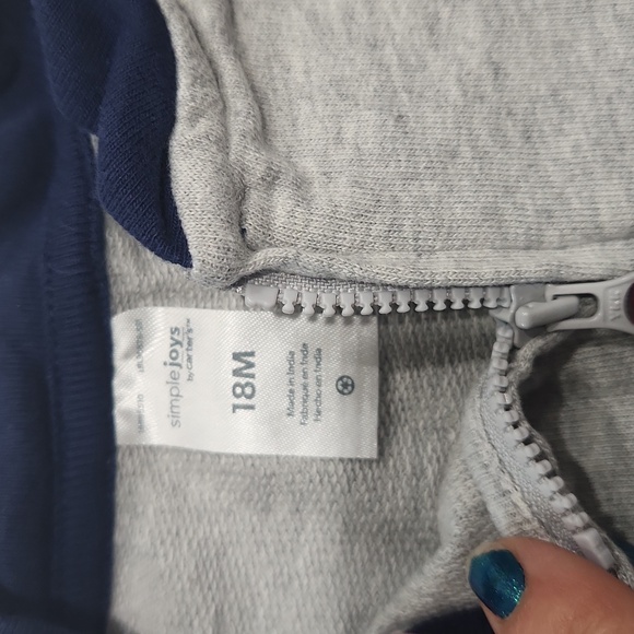 Sweat Shirt Bundle 18m - Picture 5 of 5